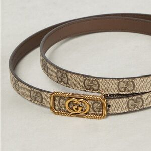 Gucci Monogram Tan and Brown Belt with Gold Emblem. Nwt